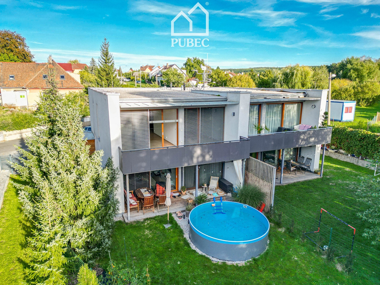 Pronájem bytu 3+kk 76 m² – fotografie 2