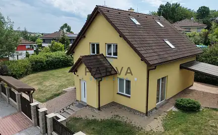 Pronájem domu 165 m² s pozemkem 772 m², Dubová, Plzeň - Litice