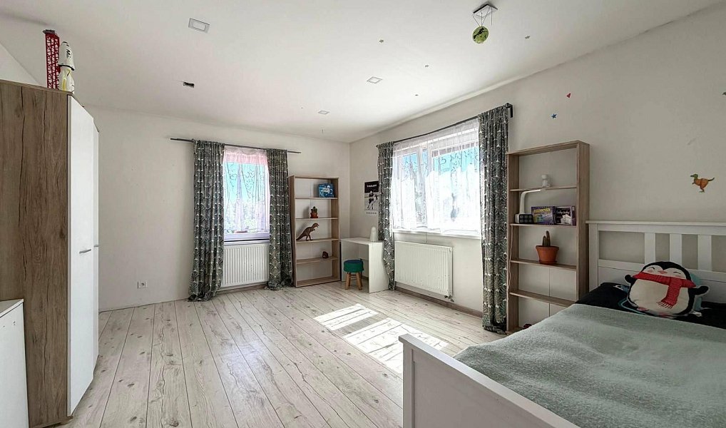 Prodej domu 230 m² s pozemkem 527 m², Jirkov – náhled fotky 25