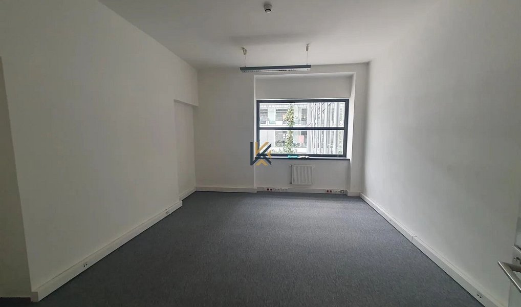 Pronájem kanceláře 123 m², Praha – náhled fotky 2