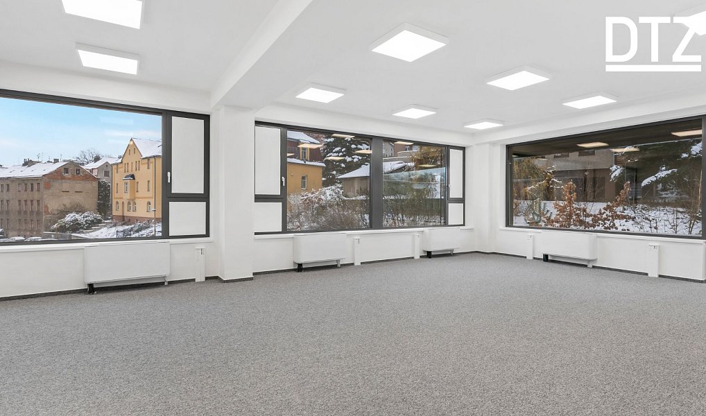 Pronájem kanceláře 277 m², Liberec – náhled fotky 6