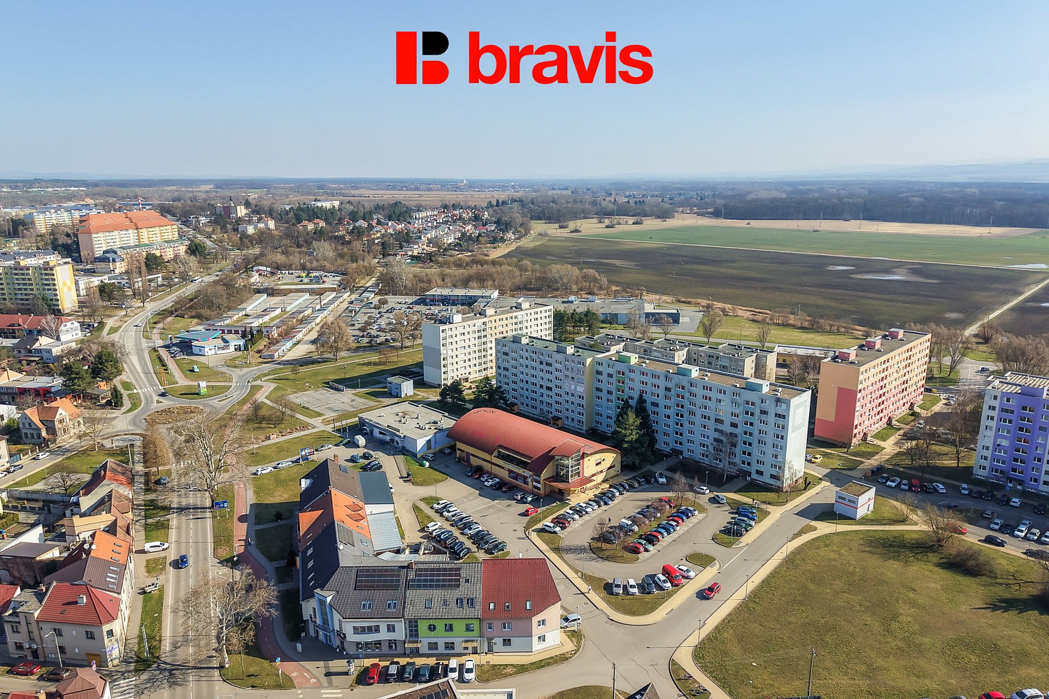 Prodej obchodních prostor 2 000 m² – fotografie 2