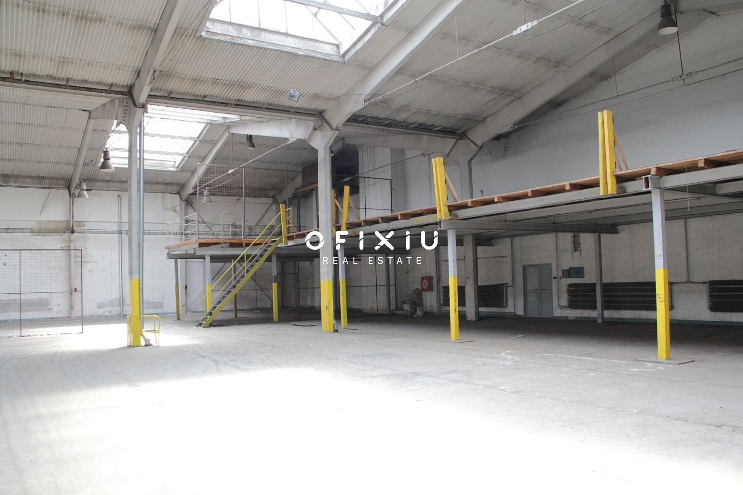 Pronájem skladovacích prostor 820 m² – pohled 4