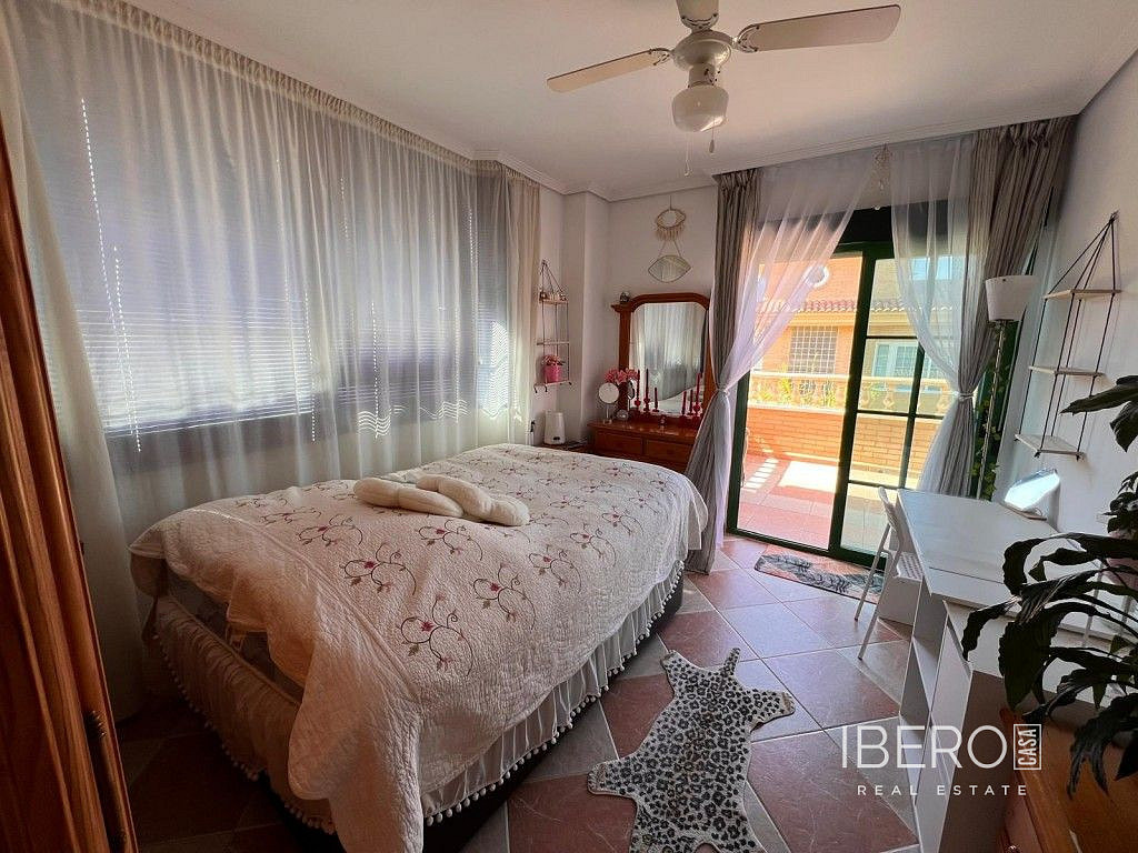 Prodej domu 480 m² s pozemkem 568 m² — photo 4
