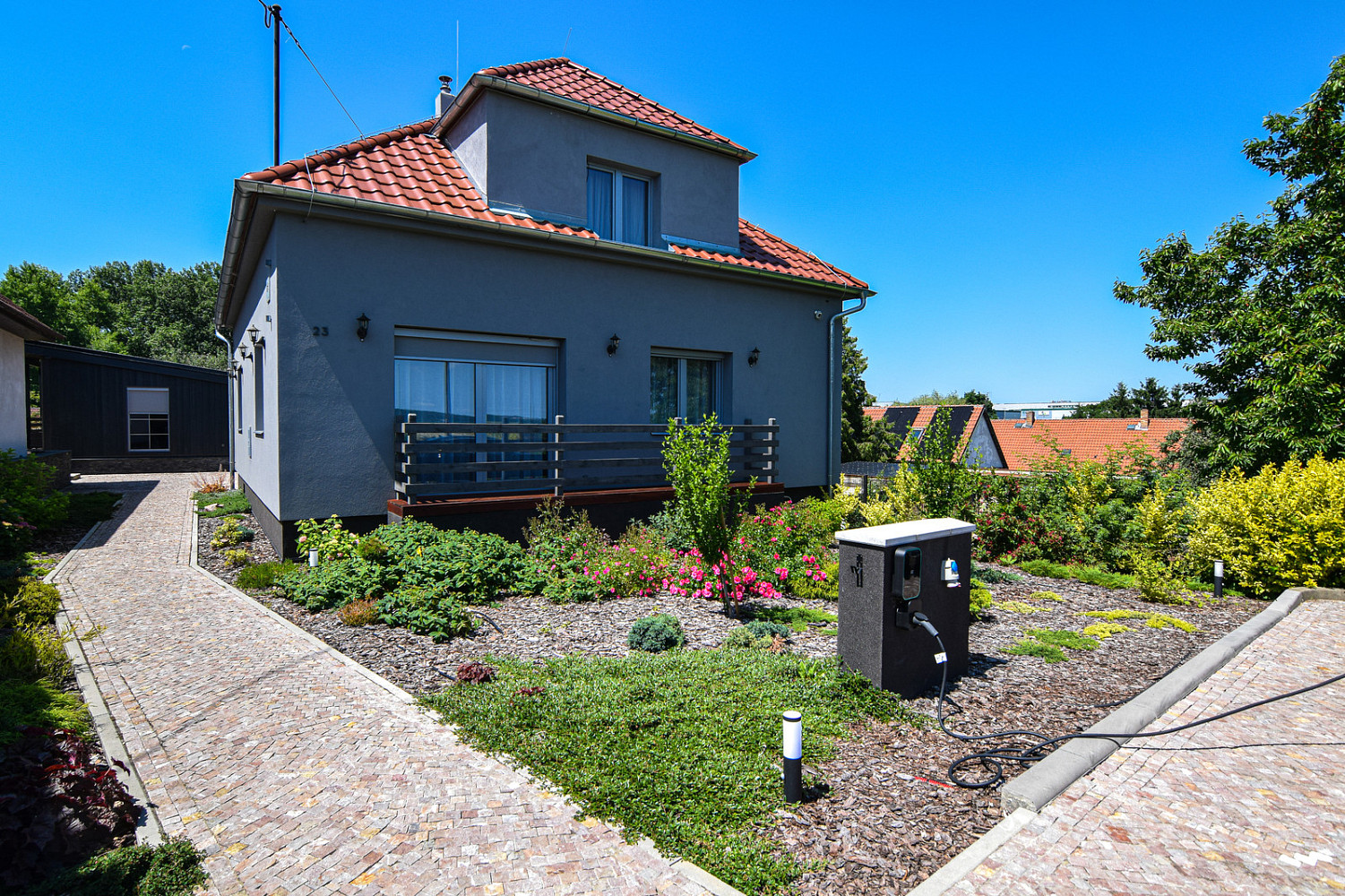 Prodej domu 249 m² s pozemkem 1 250 m² — photo 2