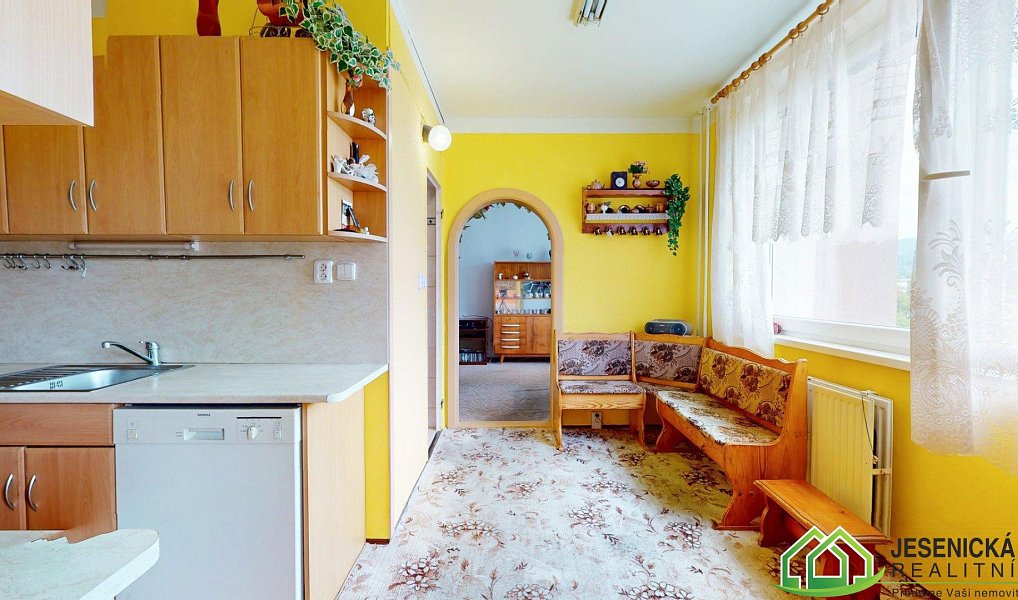 Prodej bytu 3+1 71 m², Jeseník – náhled fotky 10
