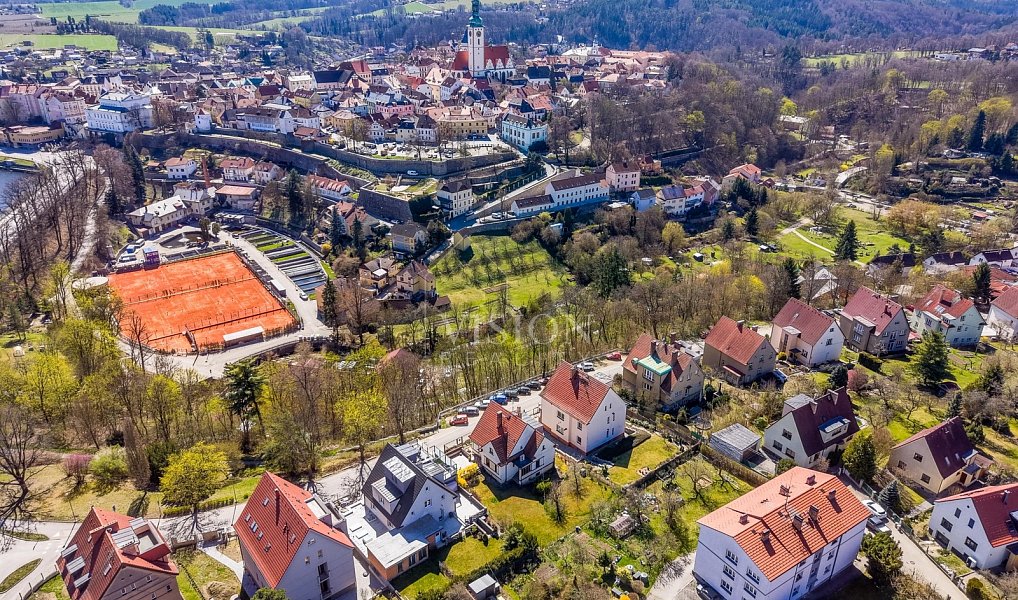 Prodej bytu 3+1 95 m², Tábor – náhled fotky 20
