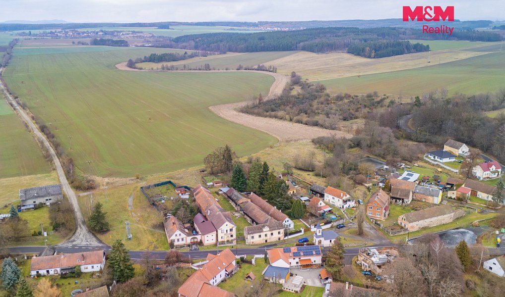 Prodej domu 300 m² s pozemkem 2 031 m², Stříbro – náhled fotky 24