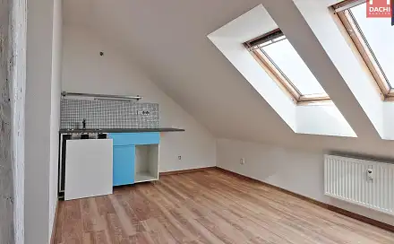 Pronájem bytu 1+kk 19 m²