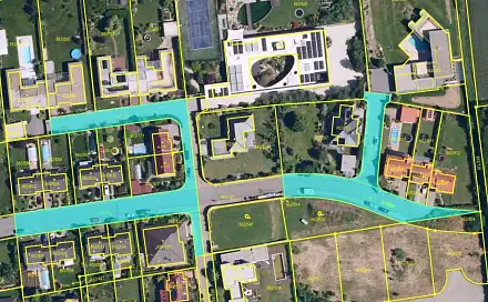 Dražba pozemku 2 981 m², Moravany