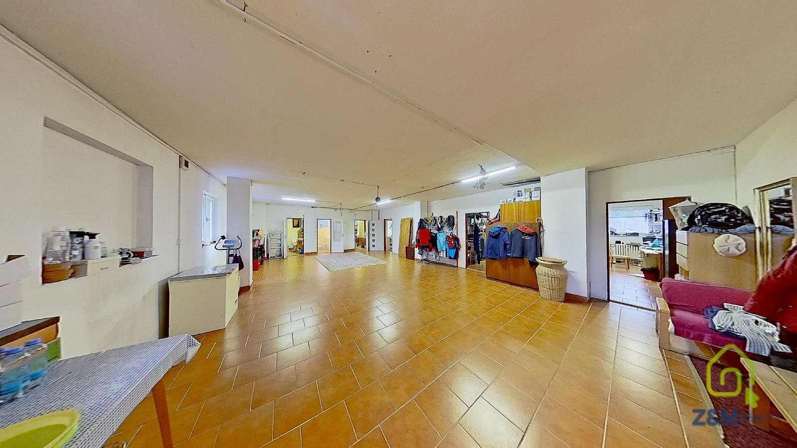Prodej kanceláře 556 m²
