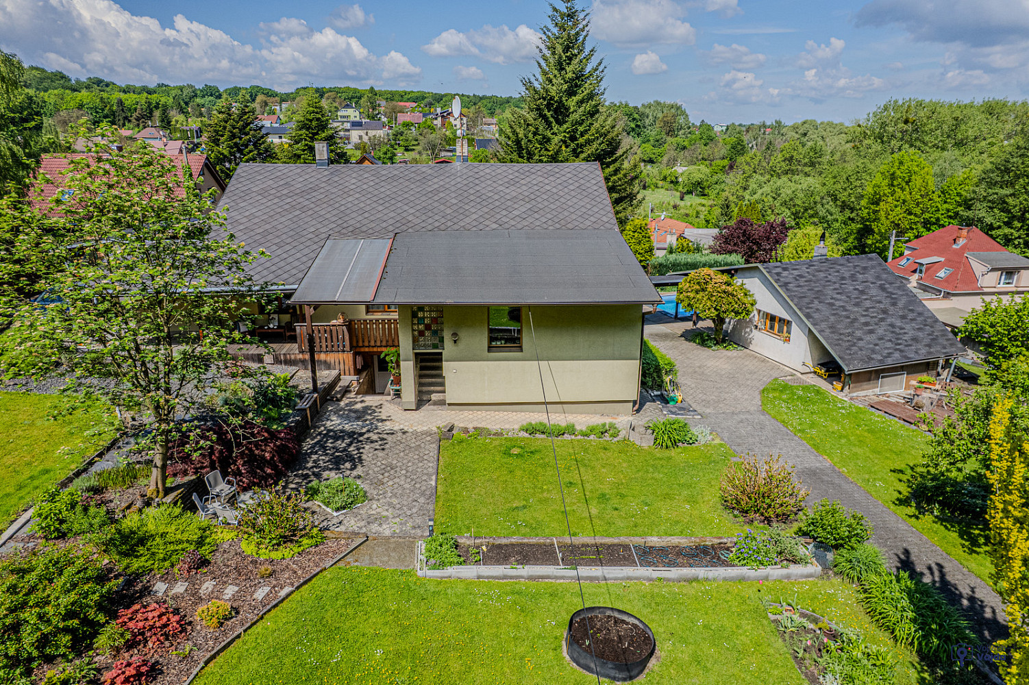 Prodej domu 156 m² s pozemkem 2 119 m² – fotografie 2