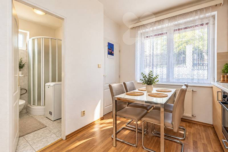 Prodej bytu 1+kk 33 m² – fotografie 3
