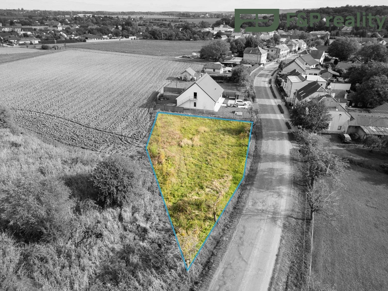 Prodej stavebního pozemku 900 m²