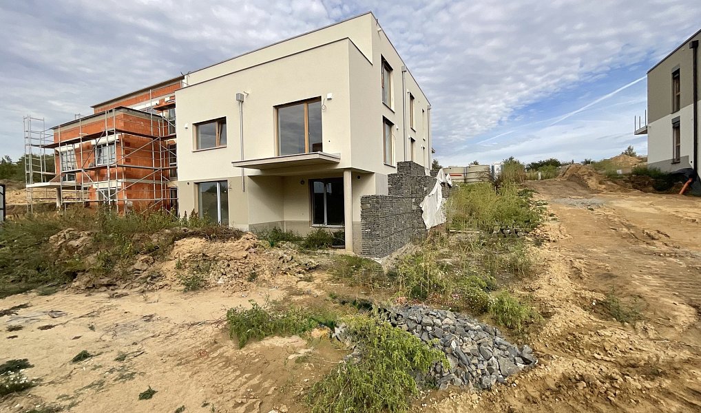 Prodej bytu 3+kk 88 m², Šlapanice – náhled fotky 21
