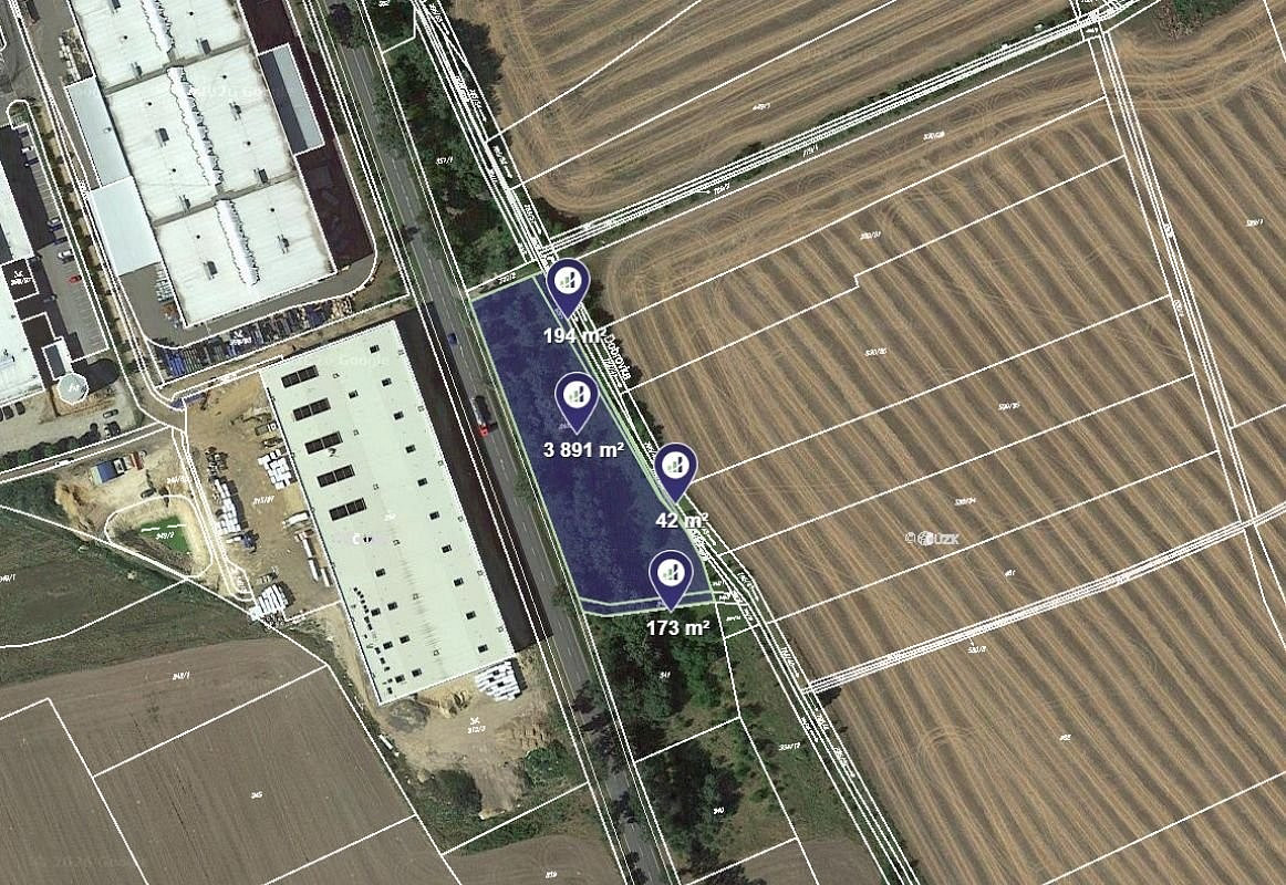 Prodej pole 4 300 m²