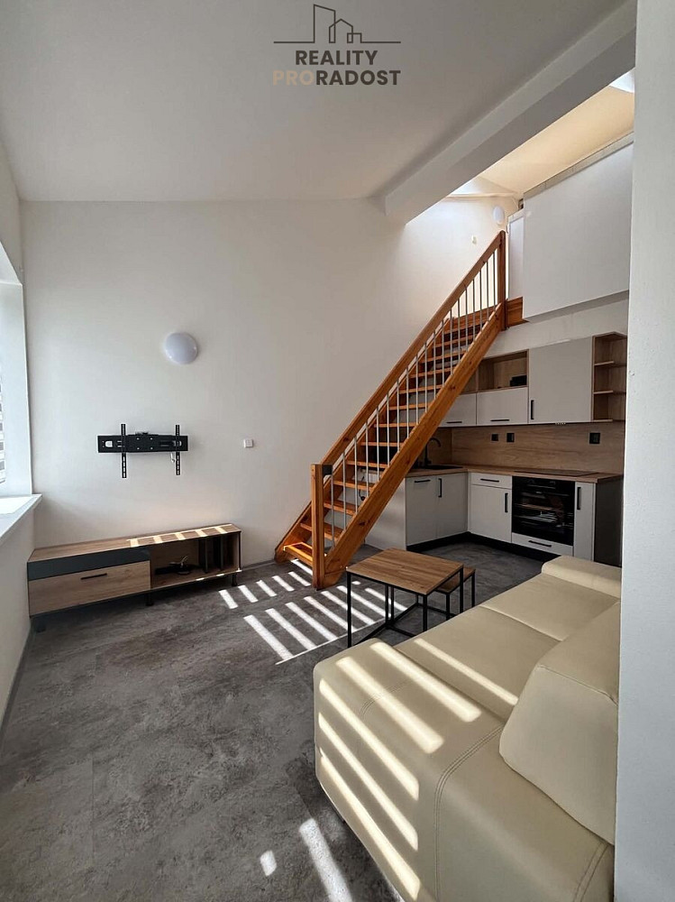 Pronájem bytu 2+kk 37 m² — photo 4