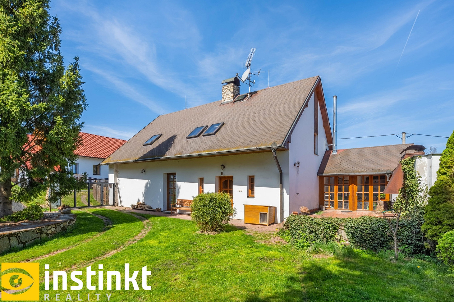 Prodej domu 180 m² s pozemkem 1 718 m²