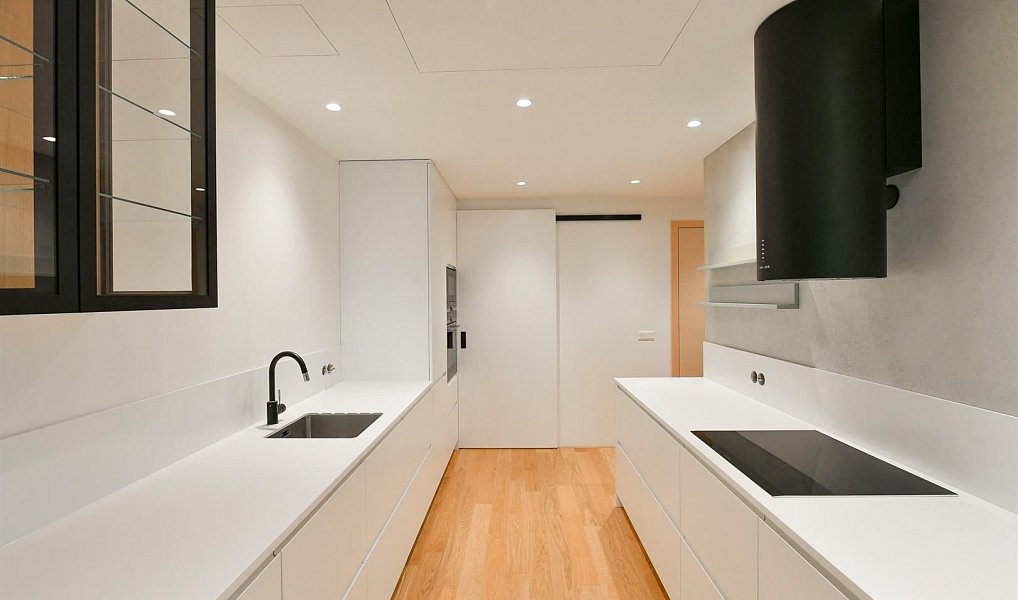 Pronájem bytu 2+kk 70 m², Praha – náhled fotky 9