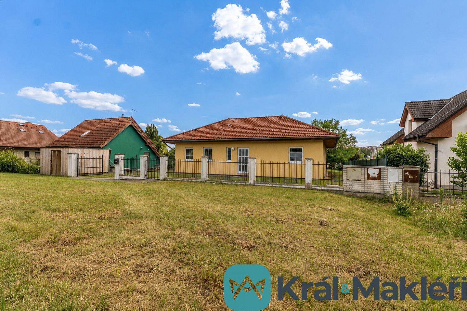 Prodej domu 110 m² s pozemkem 800 m² – fotografie 2