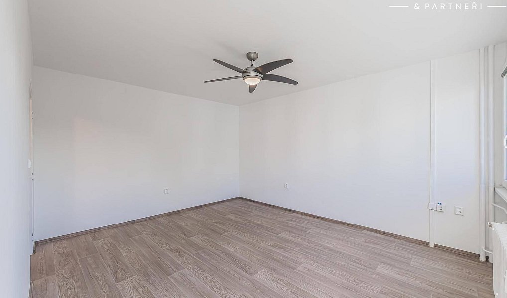 Pronájem bytu 1+kk 27 m², Hradec Králové – náhled fotky 6