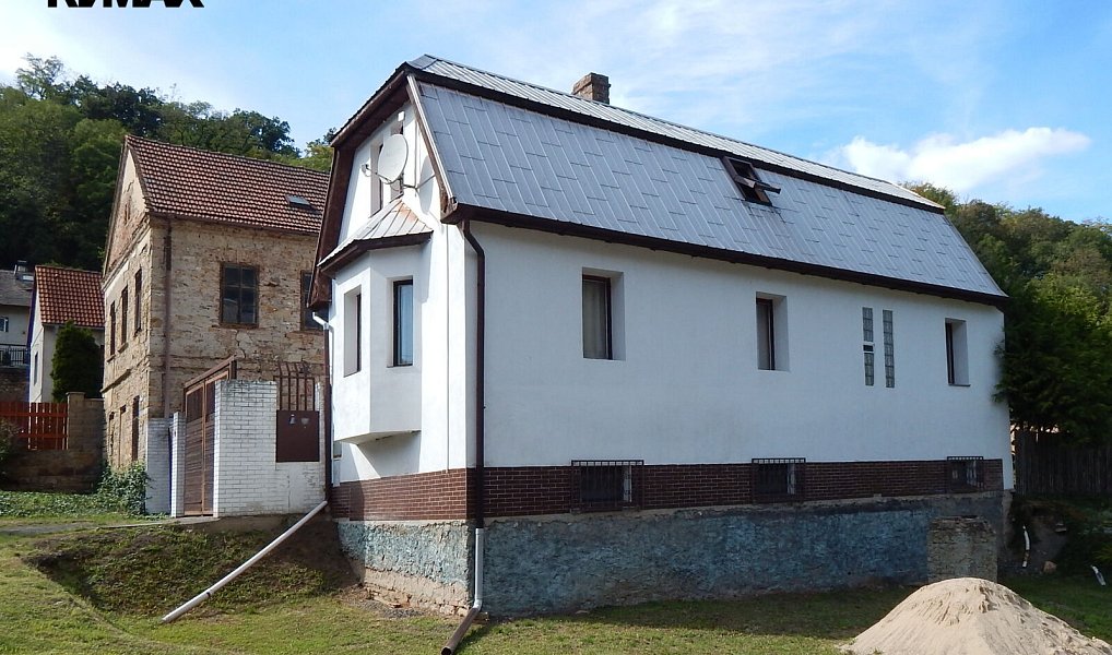 Prodej domu 160 m² s pozemkem 1 232 m², Velemín – náhled fotky 14