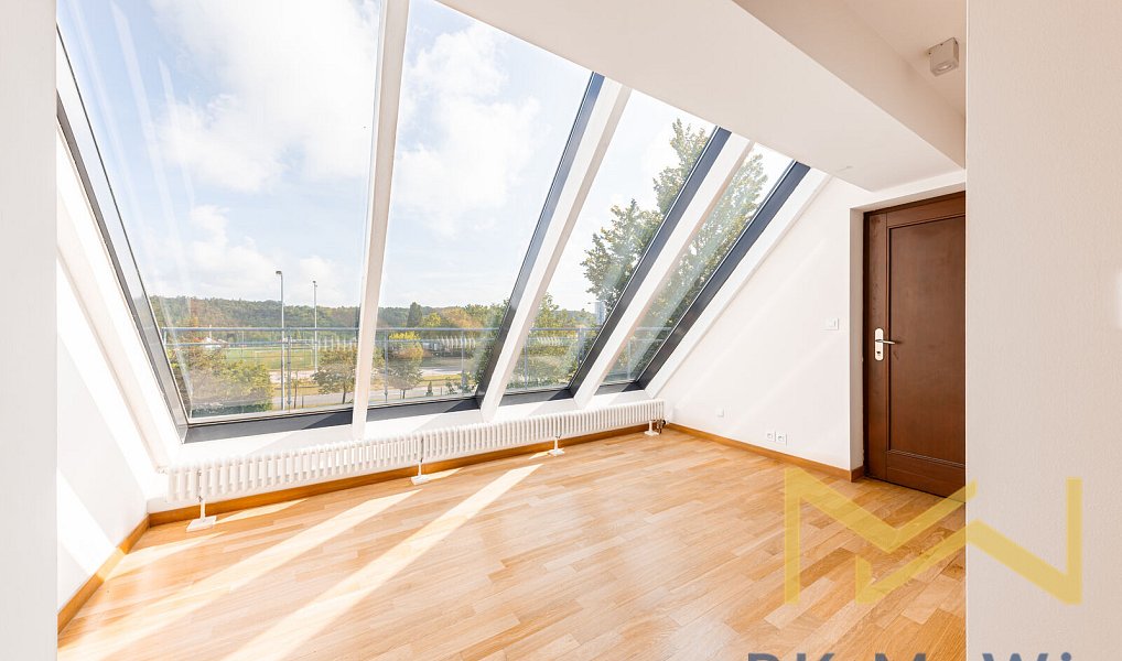 Pronájem domu 400 m² s pozemkem 1 864 m², Praha – náhled fotky 4