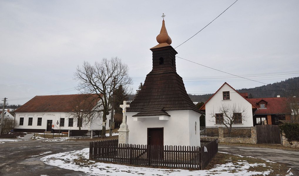 Prodej louky 4 336 m², Doubravník – náhled fotky 10