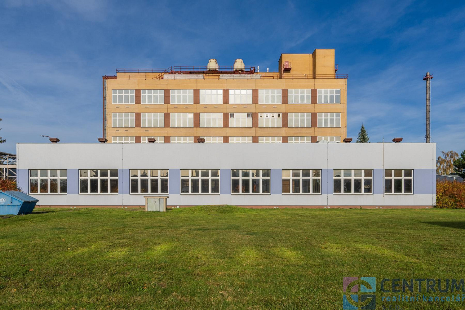 Pronájem výrobních prostor 871 m²