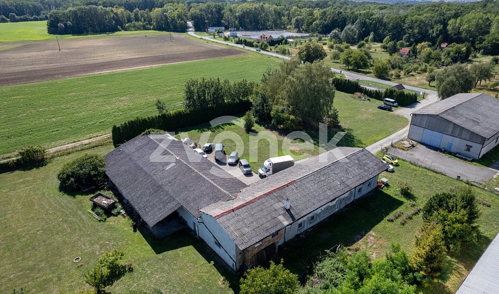 Prodej komerčního objektu (jiného typu) 740 m², Chropyně – náhled fotky 4
