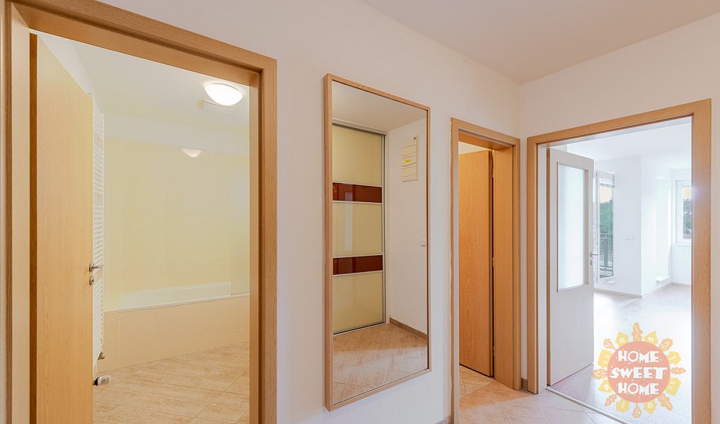 Prodej bytu 1+kk 55 m², Praha – náhled fotky 7