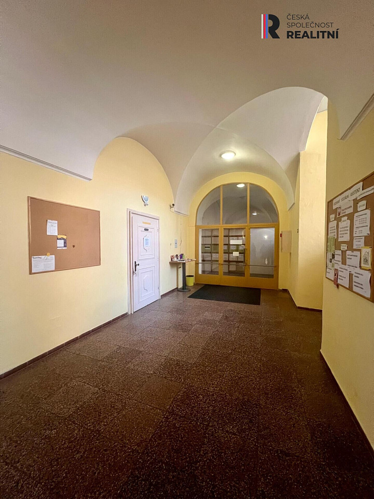 Pronájem kanceláře 25 m² – fotografie 3
