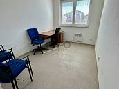 Pron�jem obchodn�ch prostor 50�m2