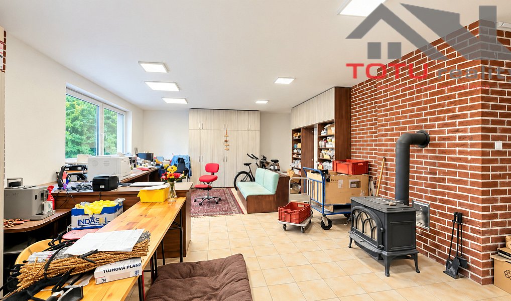 Prodej obchodních prostor 1 058 m², Kostelec nad Orlicí – náhled fotky 11