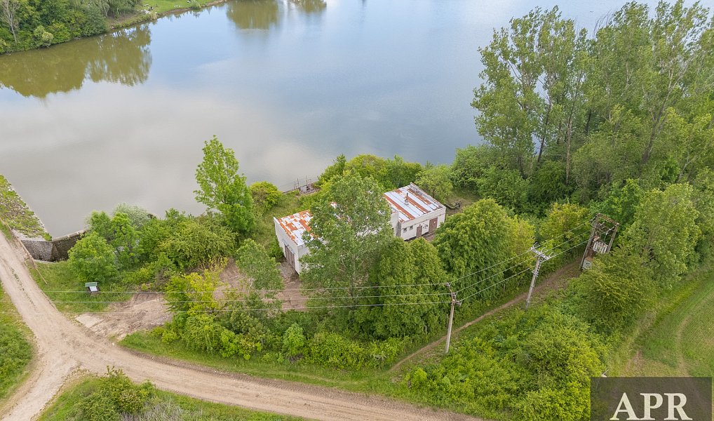 Prodej komerčního objektu (jiného typu) 192 m², Hluk – náhled fotky 3