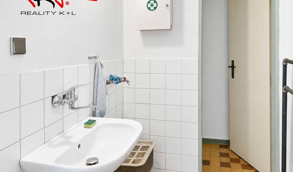 Pronájem obchodních prostor 542 m², Lovosice – náhled fotky 10