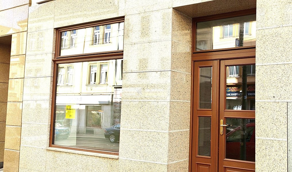 Pronájem obchodních prostor 91 m², Teplice – náhled fotky 3