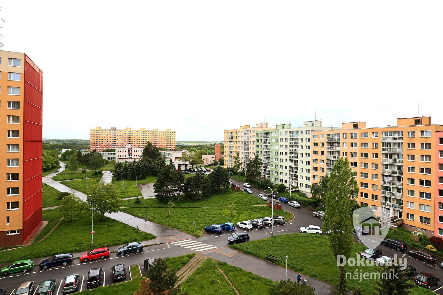 Pronájem bytu 2+kk 40 m² – fotografie 3