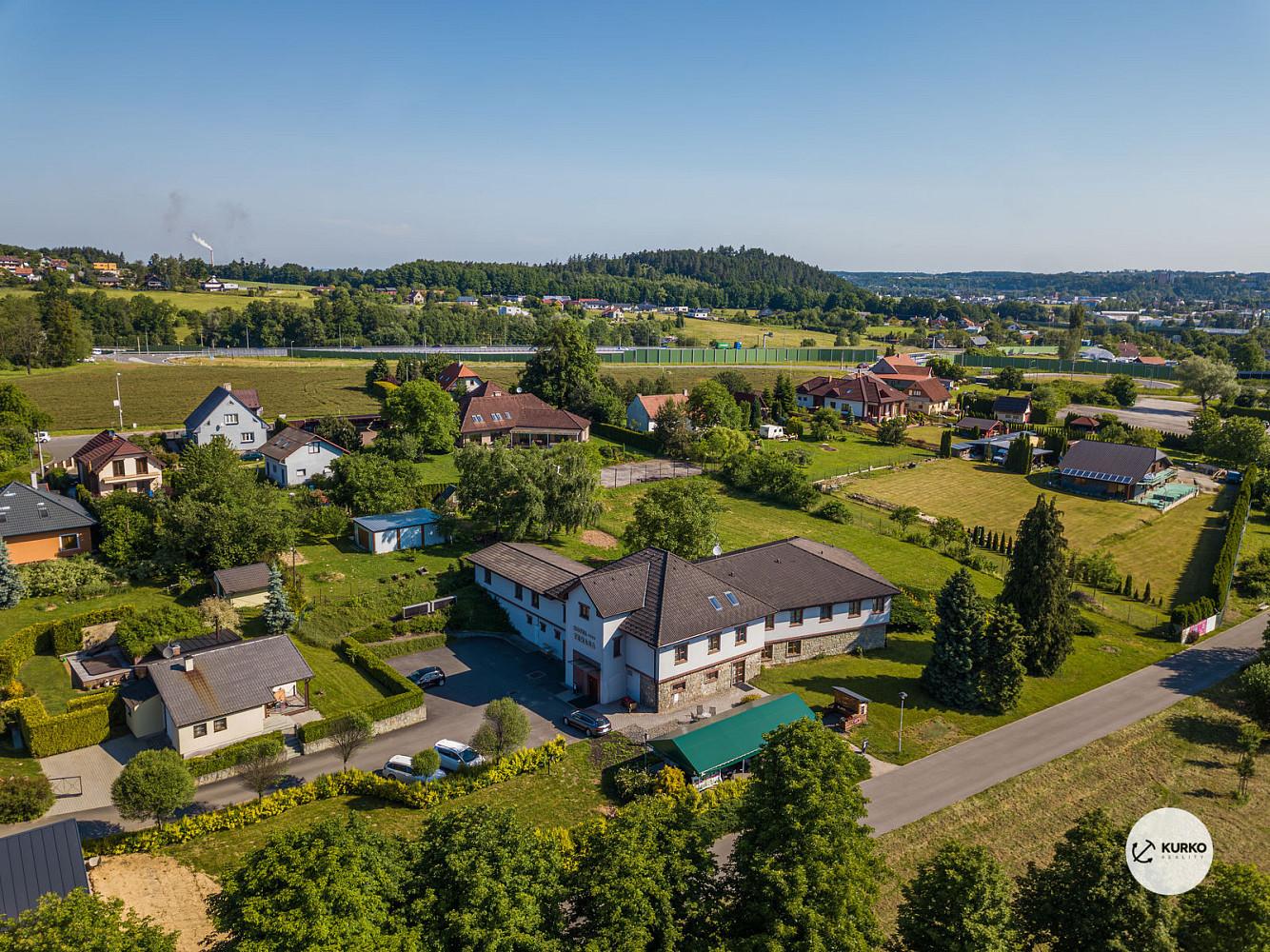 Prodej ubytovacího objektu 1 200 m² – fotografie 4