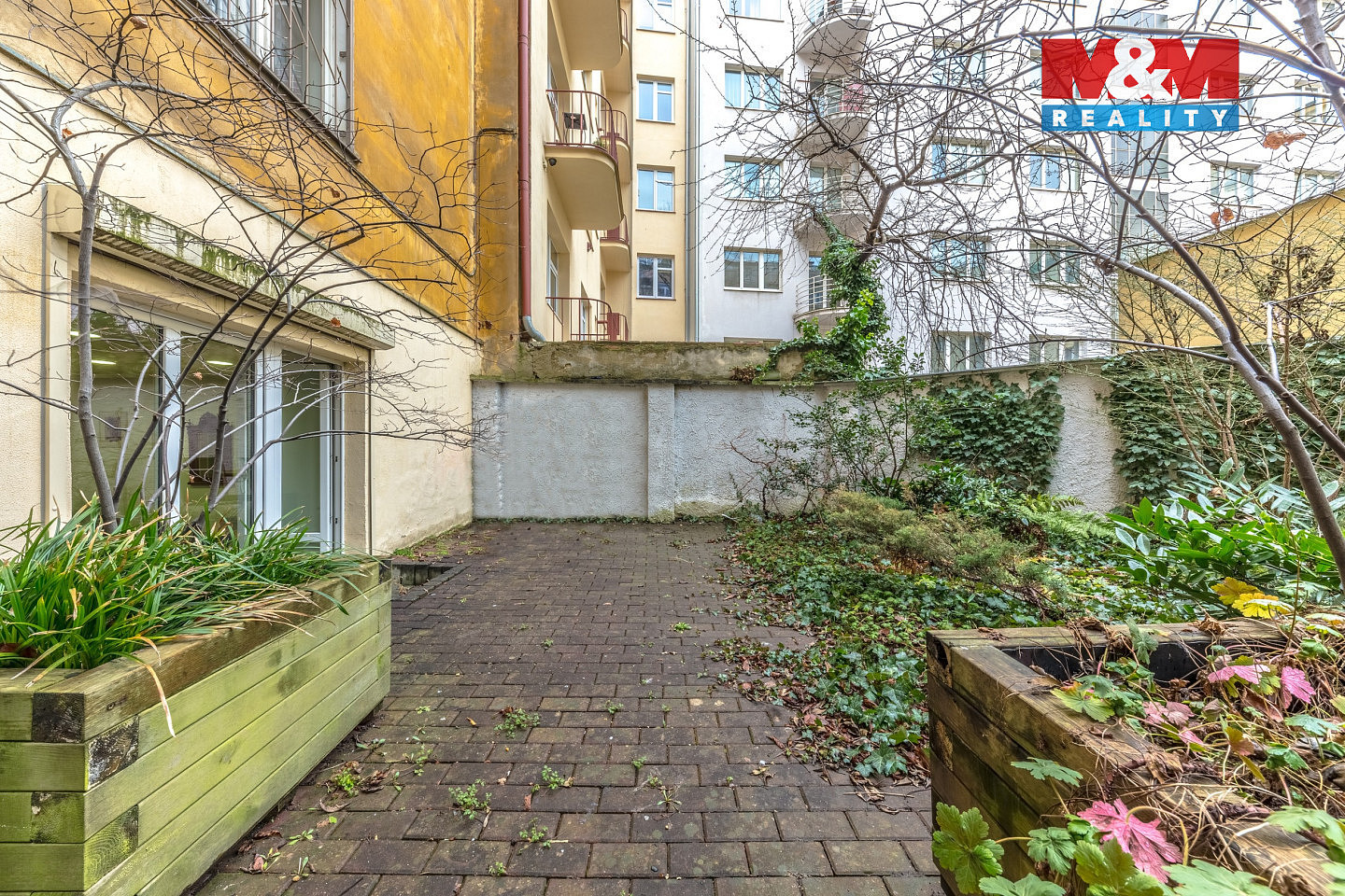 Prodej kanceláře 38 m² — photo 3
