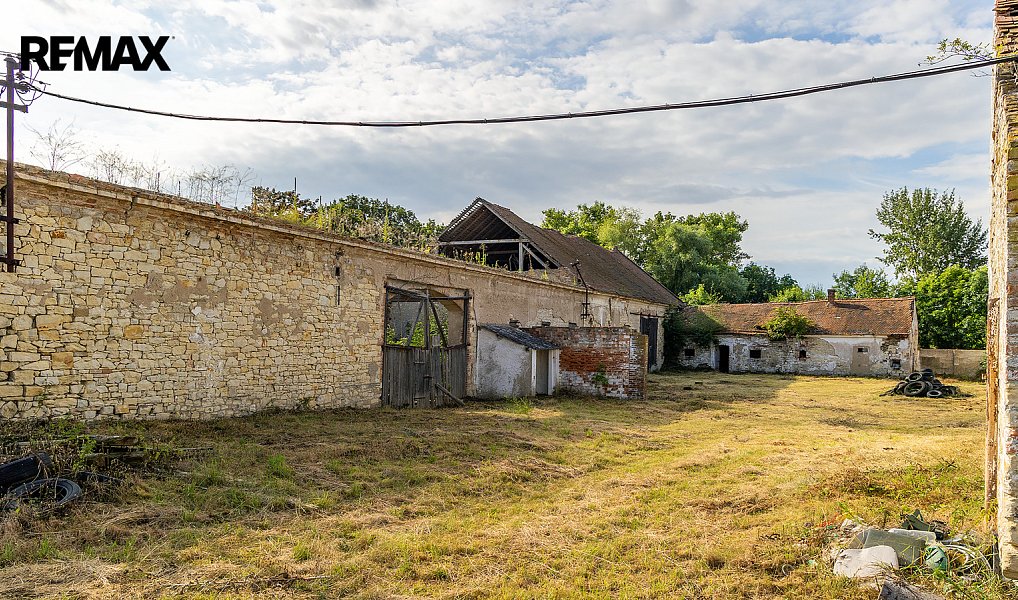 Prodej zemědělského objektu 2 500 m², Počedělice – náhled fotky 42