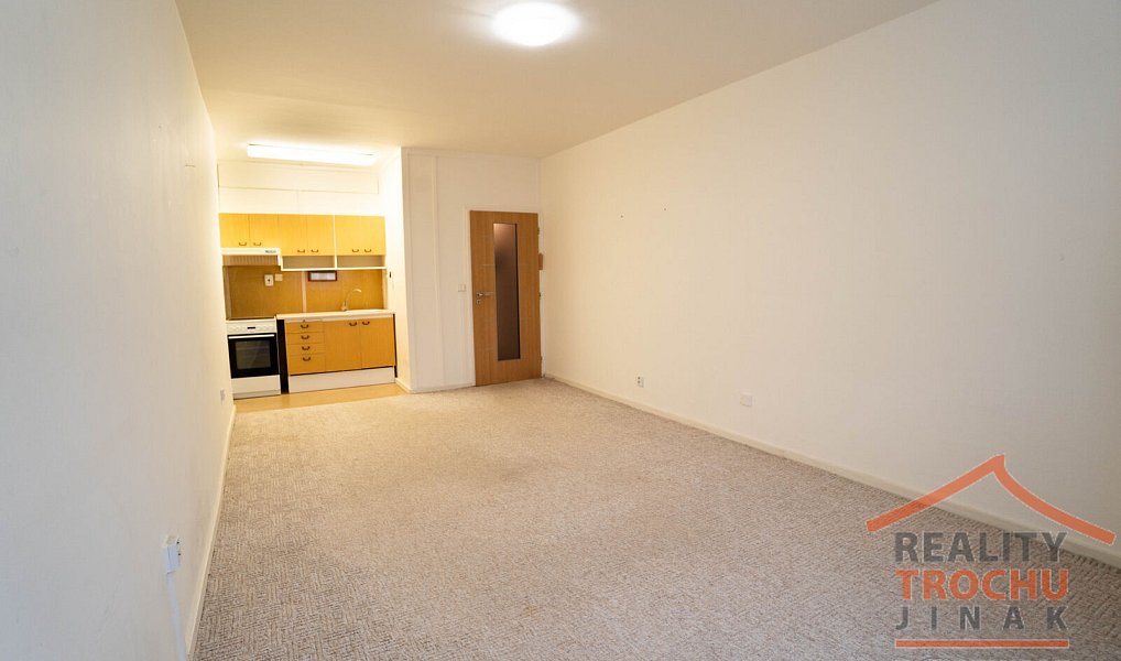 Prodej bytu 1+kk 32 m², Hradec Králové – náhled fotky 2