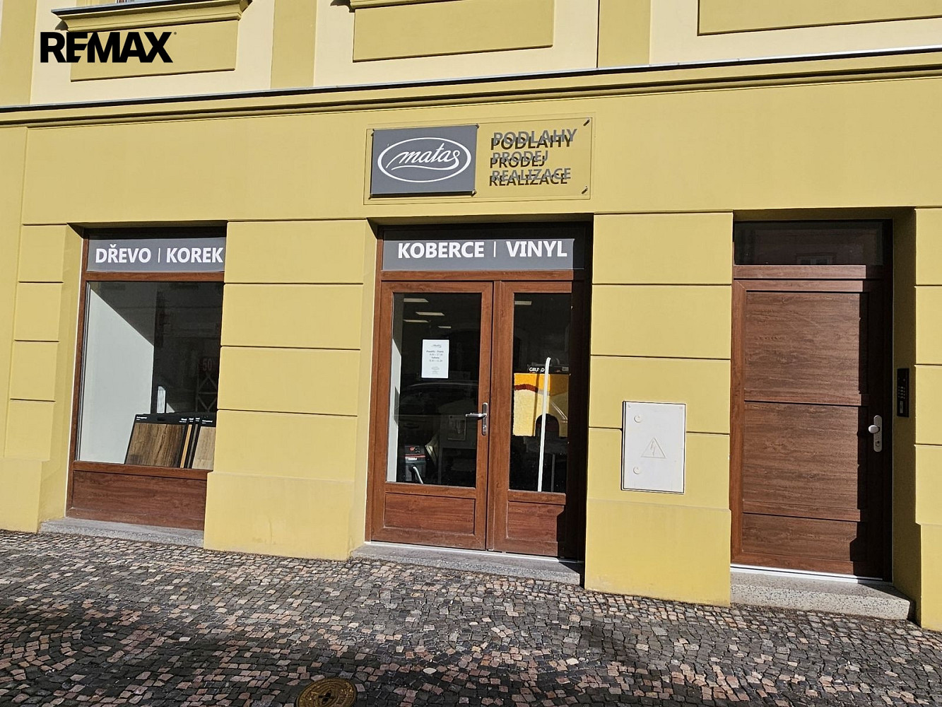 Prodej obchodních prostor 140 m²