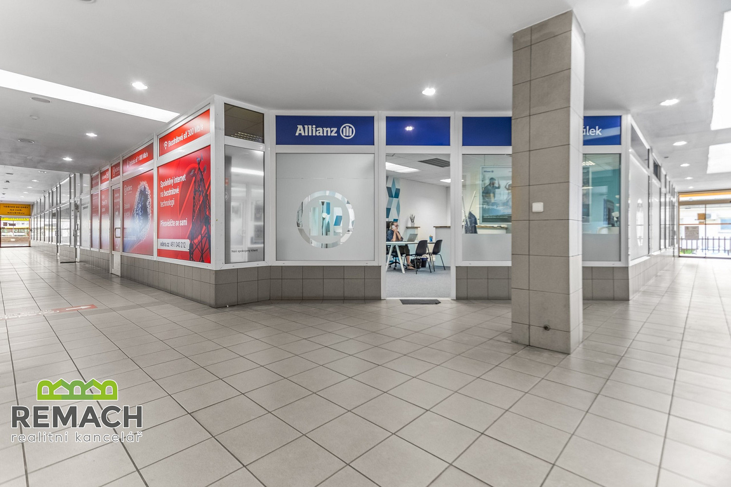 Pronájem obchodních prostor 113 m² – fotografie 4