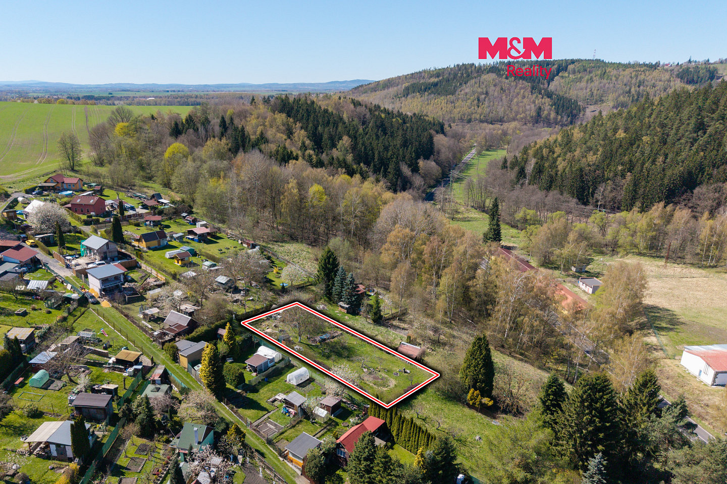 Prodej zahrady 869 m²