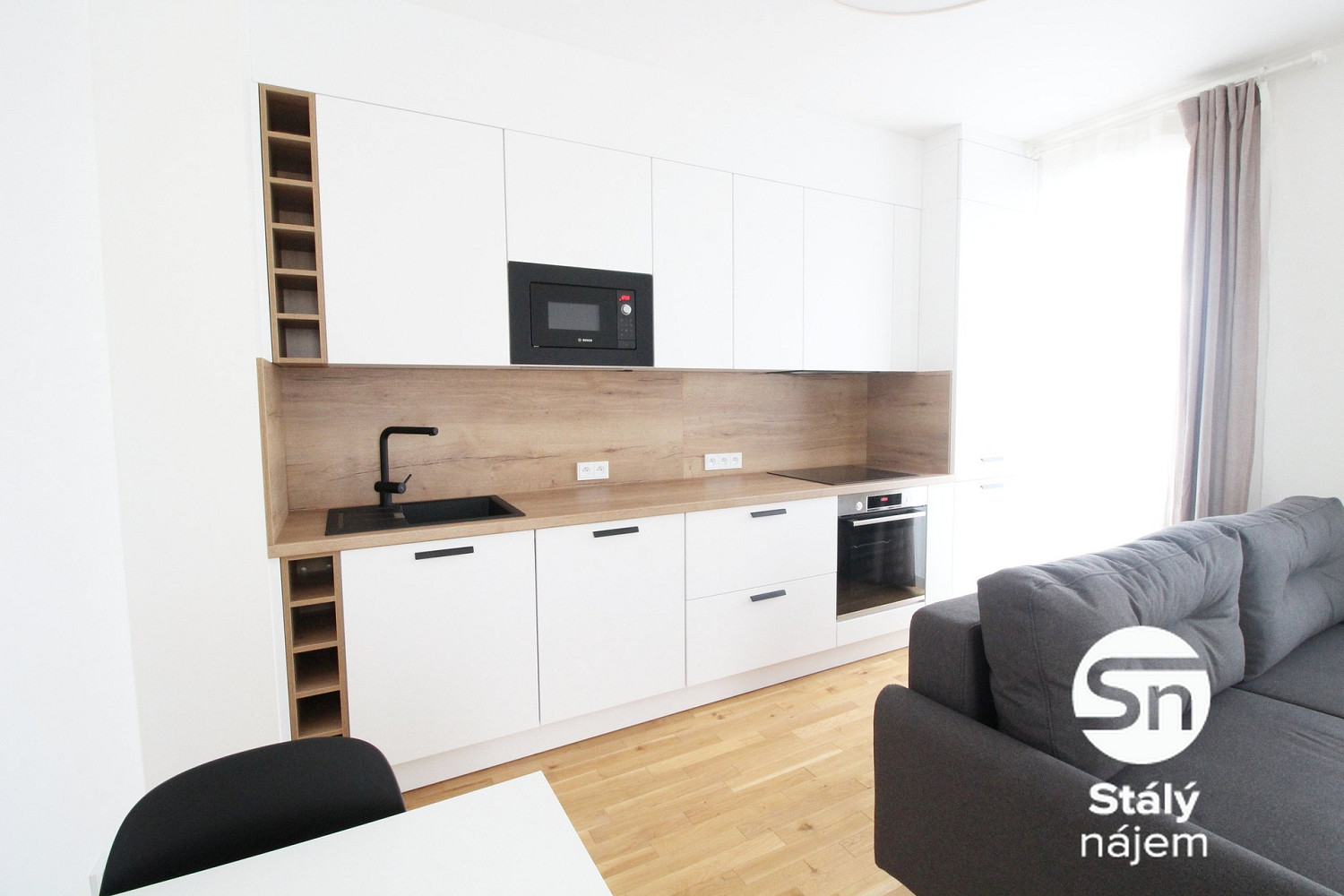 Pronájem bytu 2+kk 38 m² – pohled 3