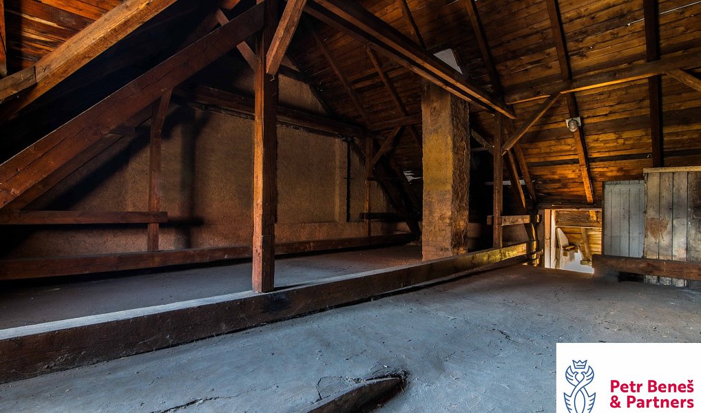 Prodej domu 189 m² s pozemkem 450 m², Rakovník – náhled fotky 33