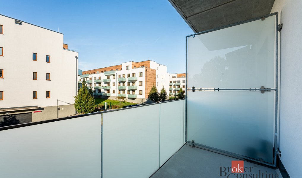 Pronájem bytu 1+kk 31 m², Olomouc – náhled fotky 7