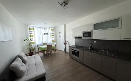 Prodej bytu 3+1 107 m², Rumunská, Olomouc