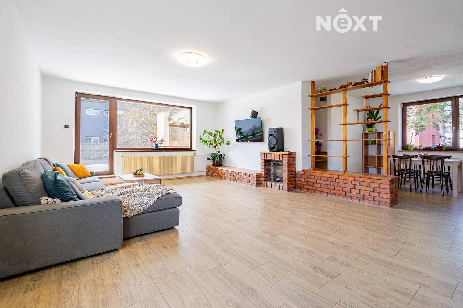 Prodej domu 171 m² s pozemkem 1 072 m² – fotografie 3